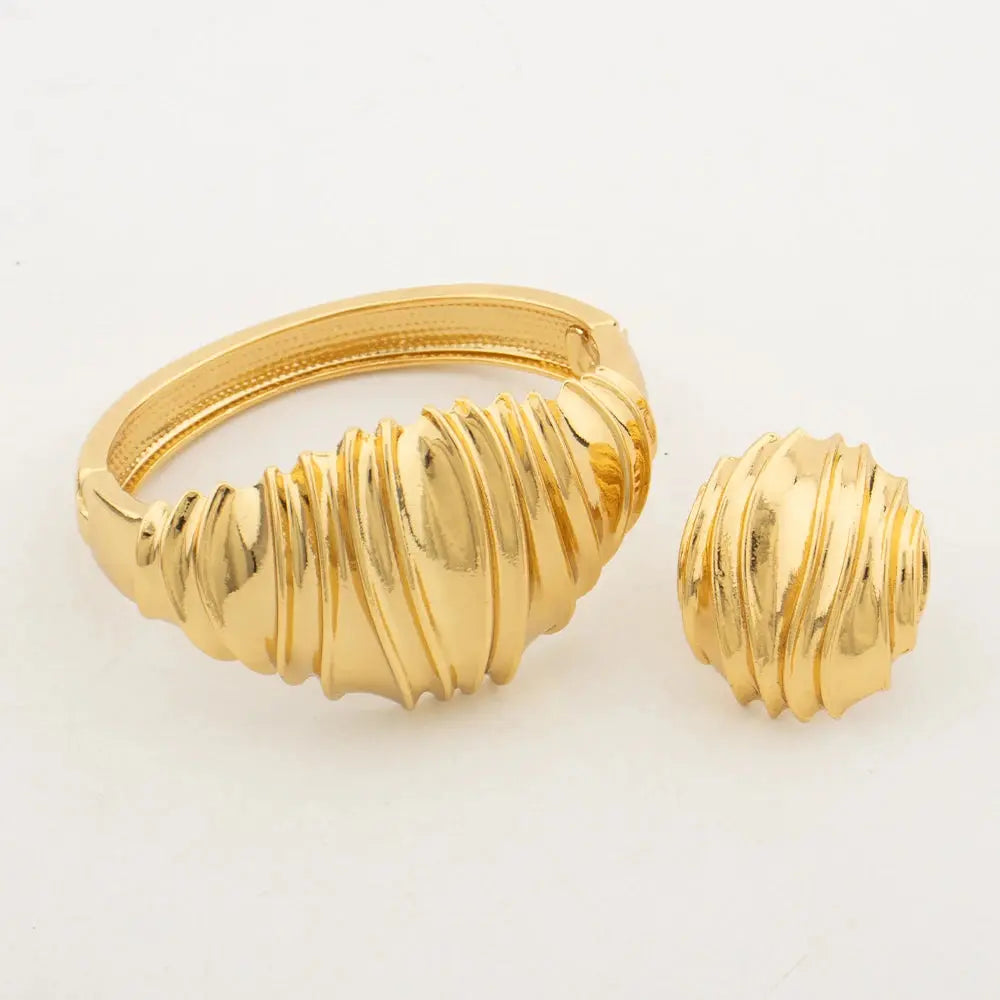 Luxury Designer Bracelet Bangles with Ring For Women Dubai Woman Gold Color Cuff Bracelet Female Bridal Wedding JNi3 shop