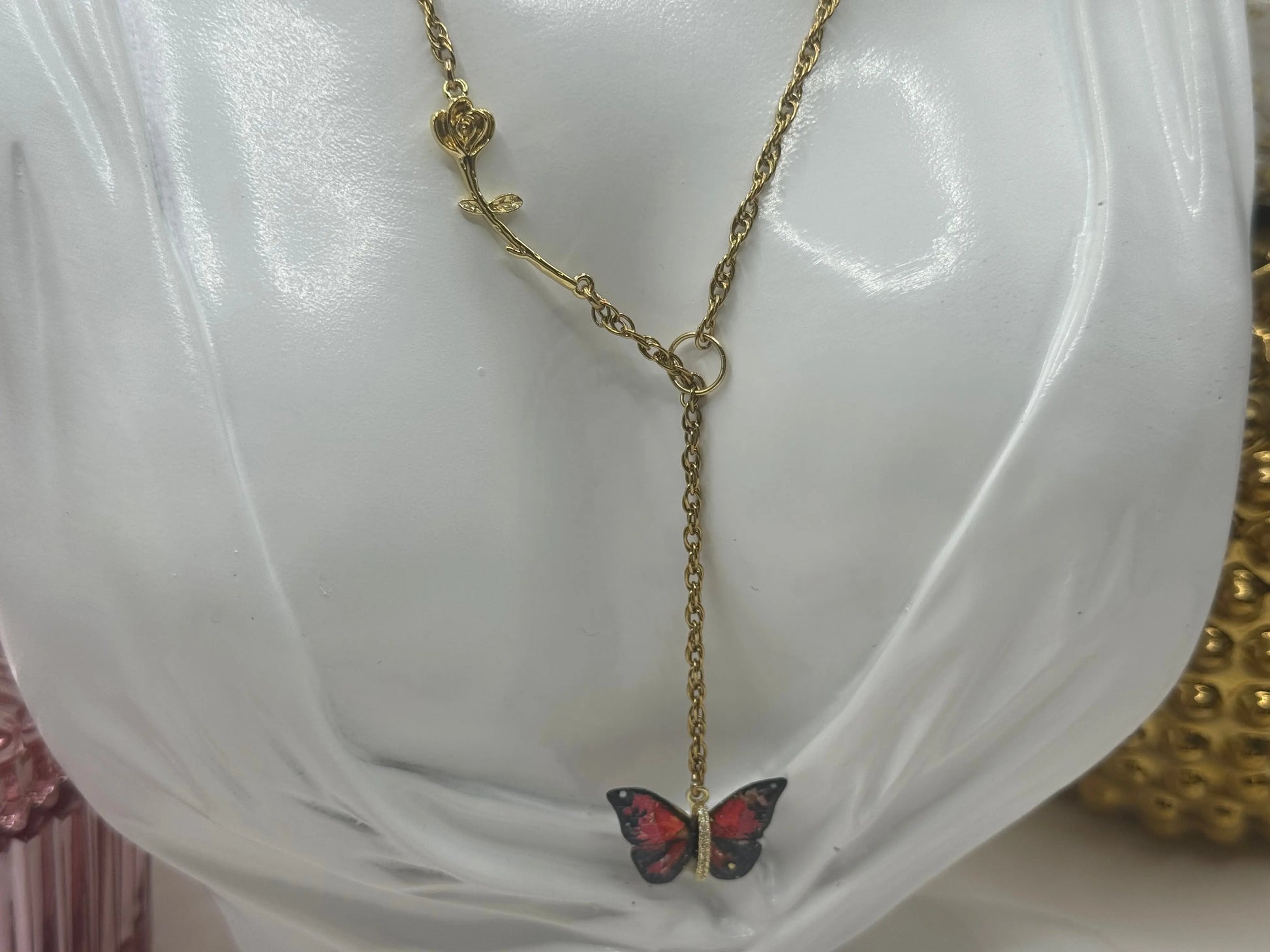 Red Butterfly Garden, 18k Gold PVD Plated flower Necklace with red butterfly - JNi3 shop