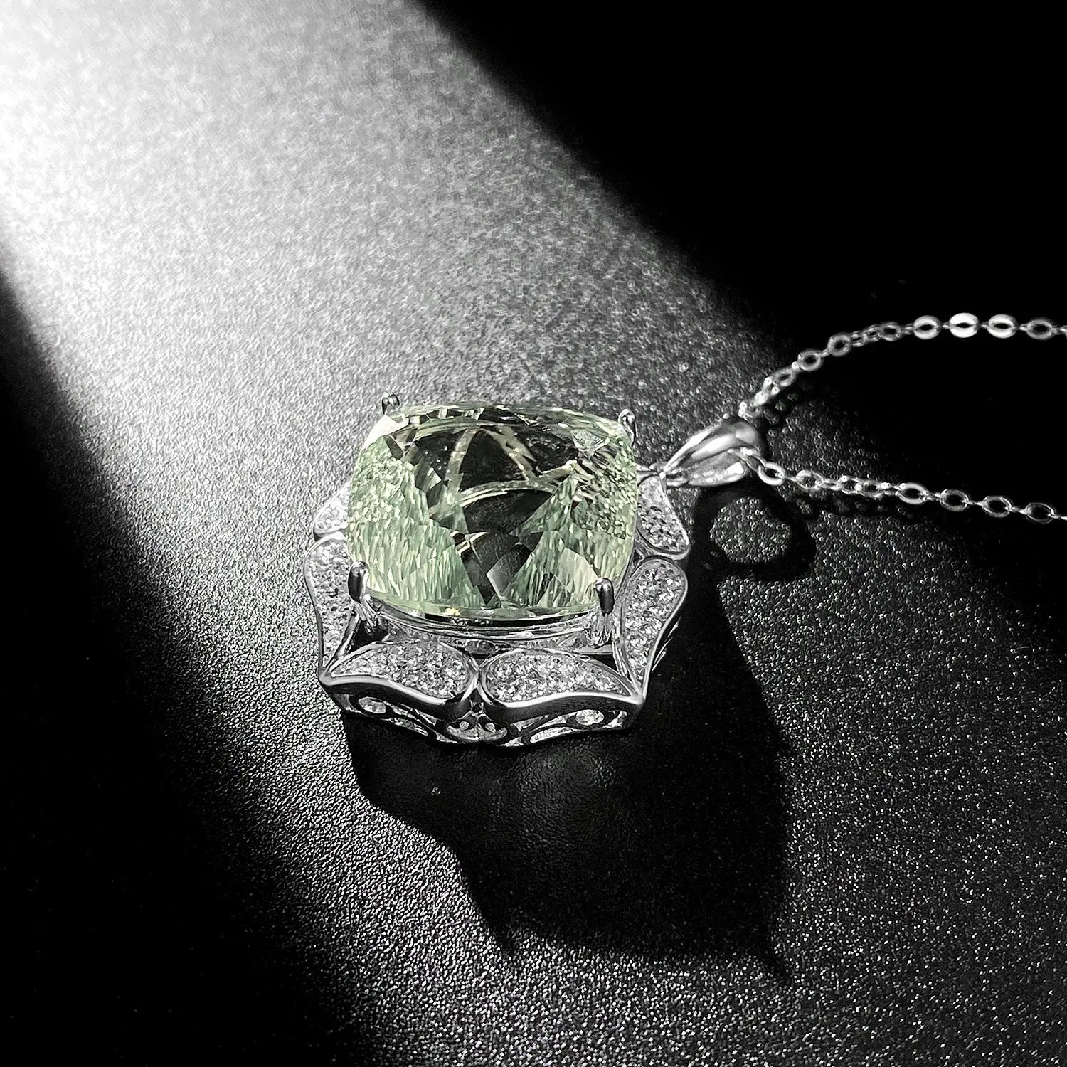 Luxury Sweater Chain Femininity S925 Silver Set Large Natural Green Crystal Pendant High-grade Jewelry - JNi3 shop