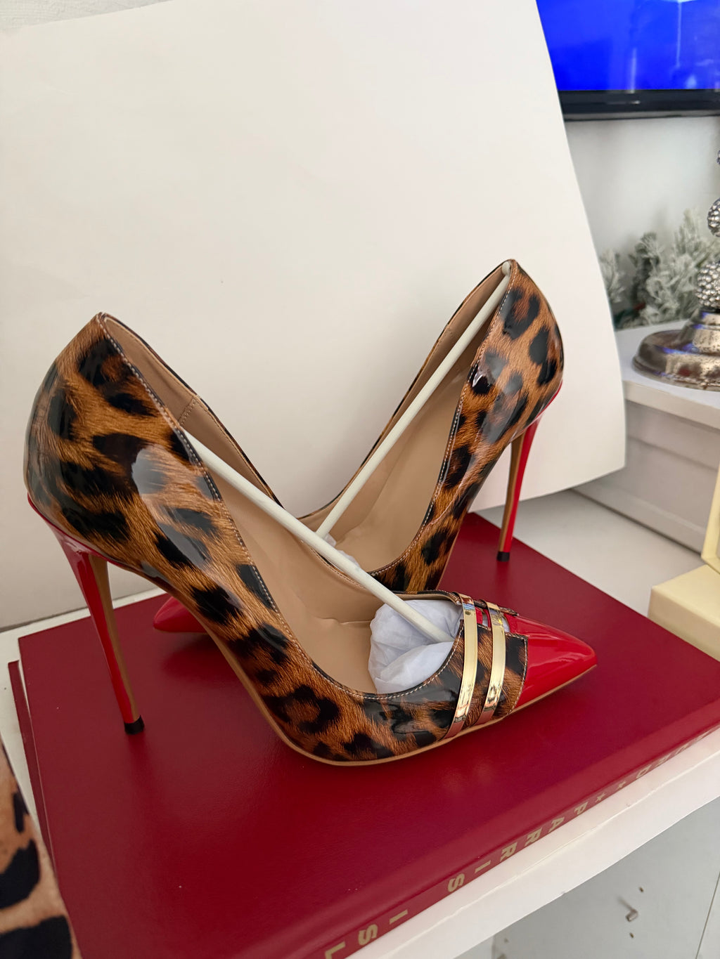 Leopard Print Stiletto Pumps – Red Pointed Toe, Gold Hardware Heels