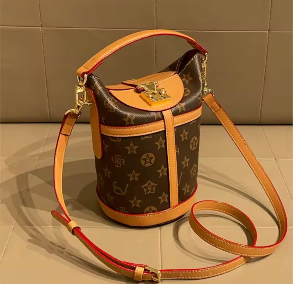 Luxury Monogram Star Bucket Bag for Women – Structured Crossbody Handbag with Adjustable Strap
