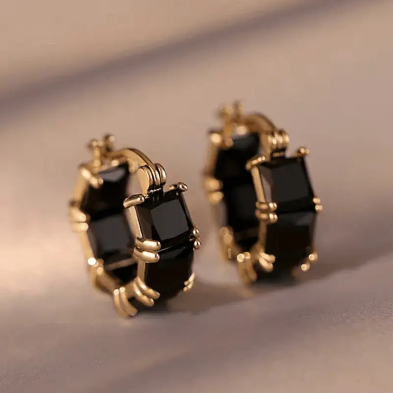 Black Crystal Zirconium Ear Ring JNi3 shop