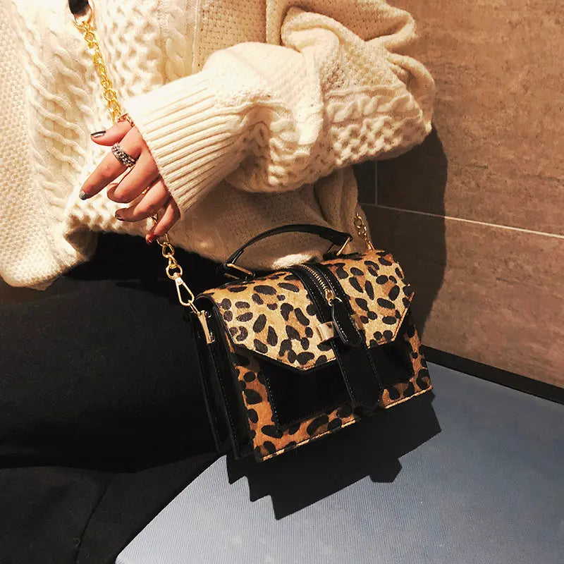 Korean Style Leopard Print Shoulder Bag Crossbody Bags For Women With Zipper Decoration Ladies Chain Handbags JNi3 shop