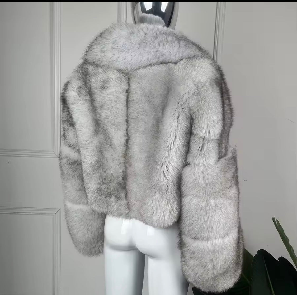 Luxury Natural Silver Fox Fur Cropped Jacket with Turndown Collar | Genuine Fur Outerwear for Women