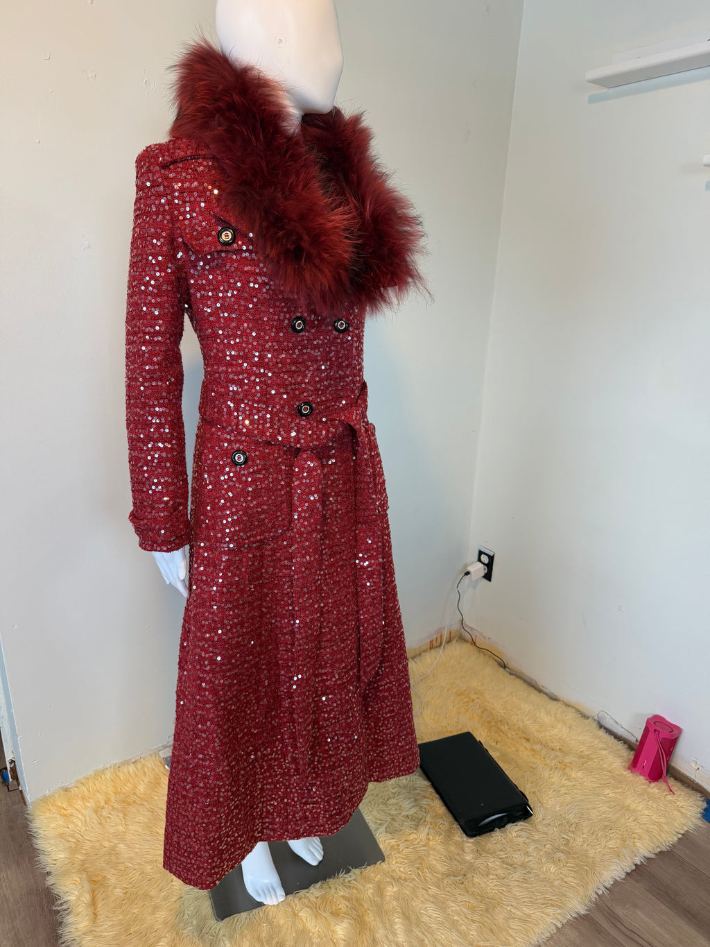 Elegant Sparkly Tweed Long Sequin Trench Belted Evening Overcoat with fur collar