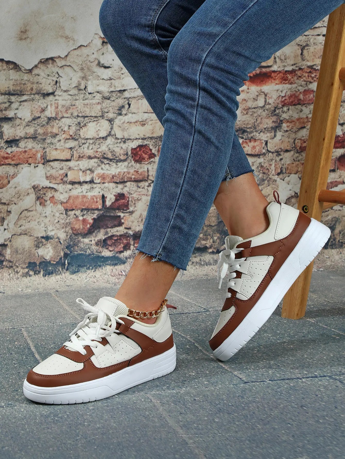 Ins European And American Fashion Platform Couple's Soft Bottom Comfortable Board Shoes Can Be Tie Up Dropshipman