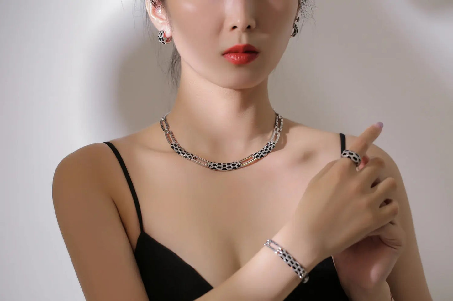 New Korean style diamond earring necklace set - JNi3 shop