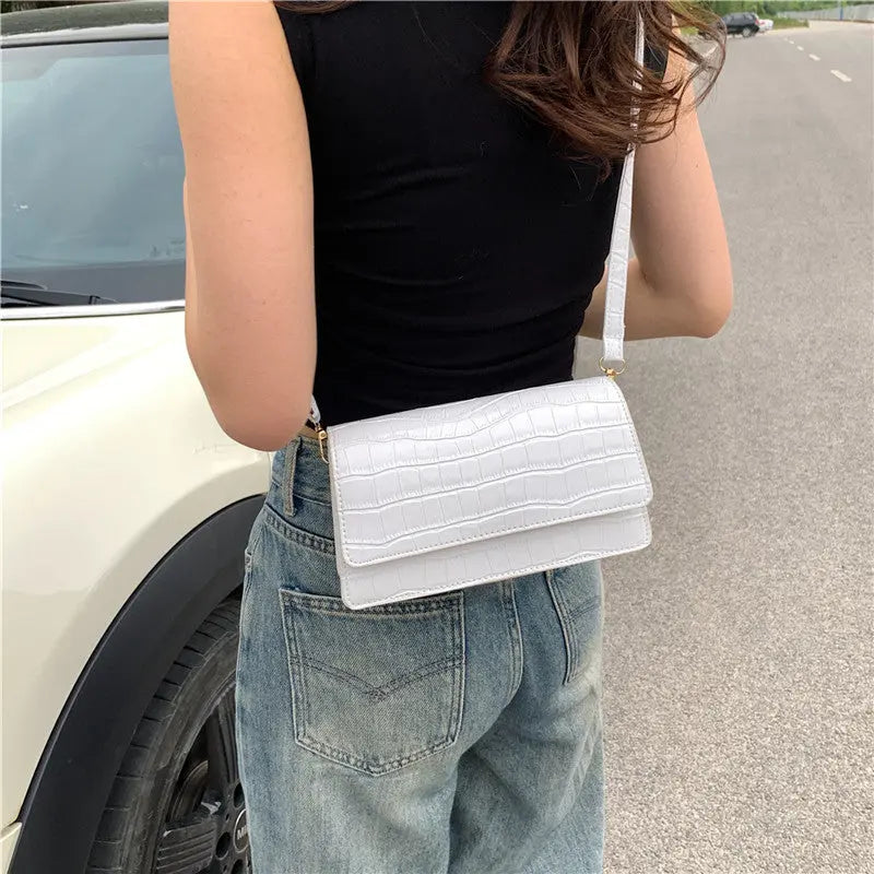 Portable Shoulder Messenger Bag Horizontal Square Dropshipman