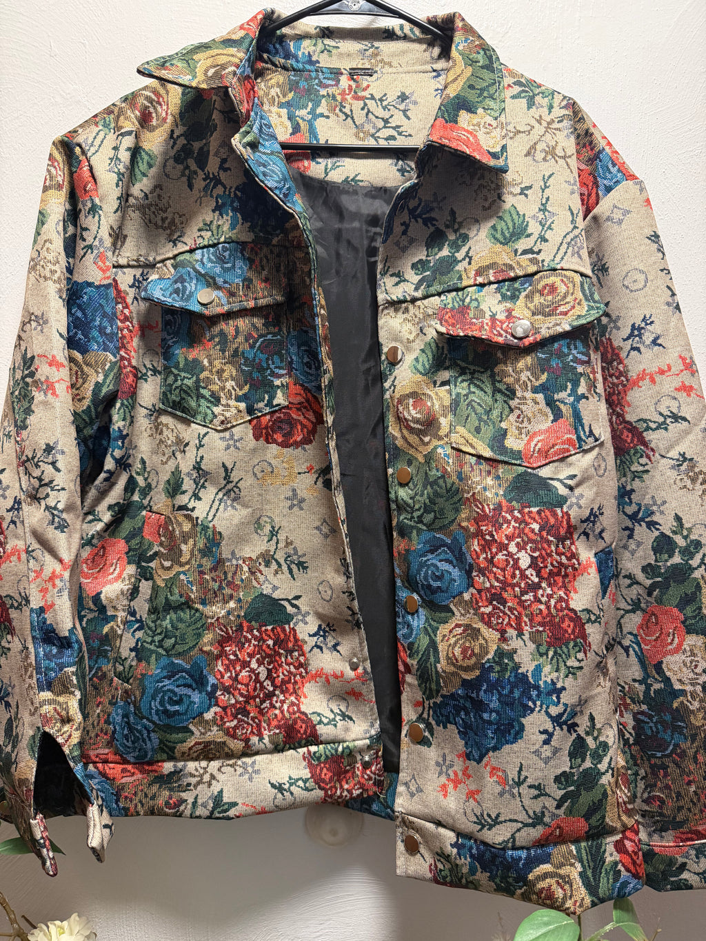 Vintage Inspired Jacquard Floral Men’s Trucker Jacket, Textured Tapestry Western Coat