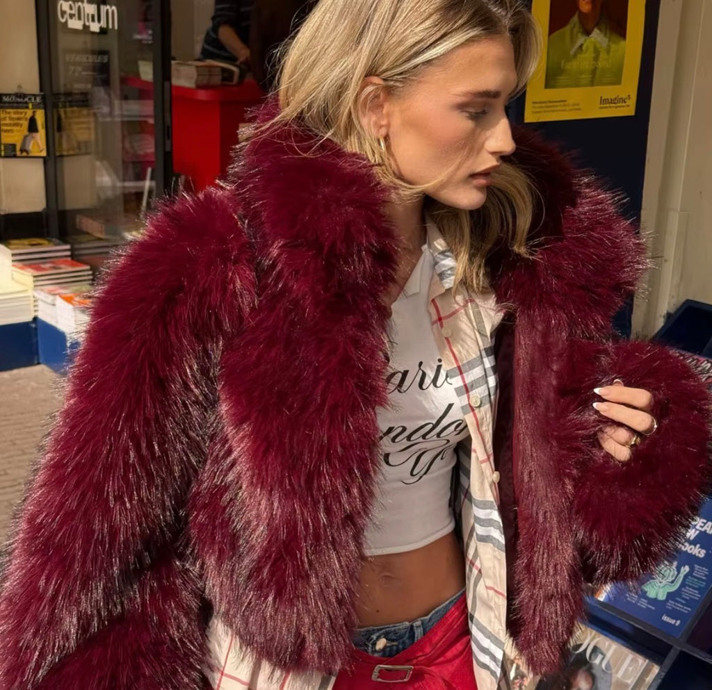 LuxePlush™ Cropped Faux Fur Jacket – Women's Glam Oversized Coat