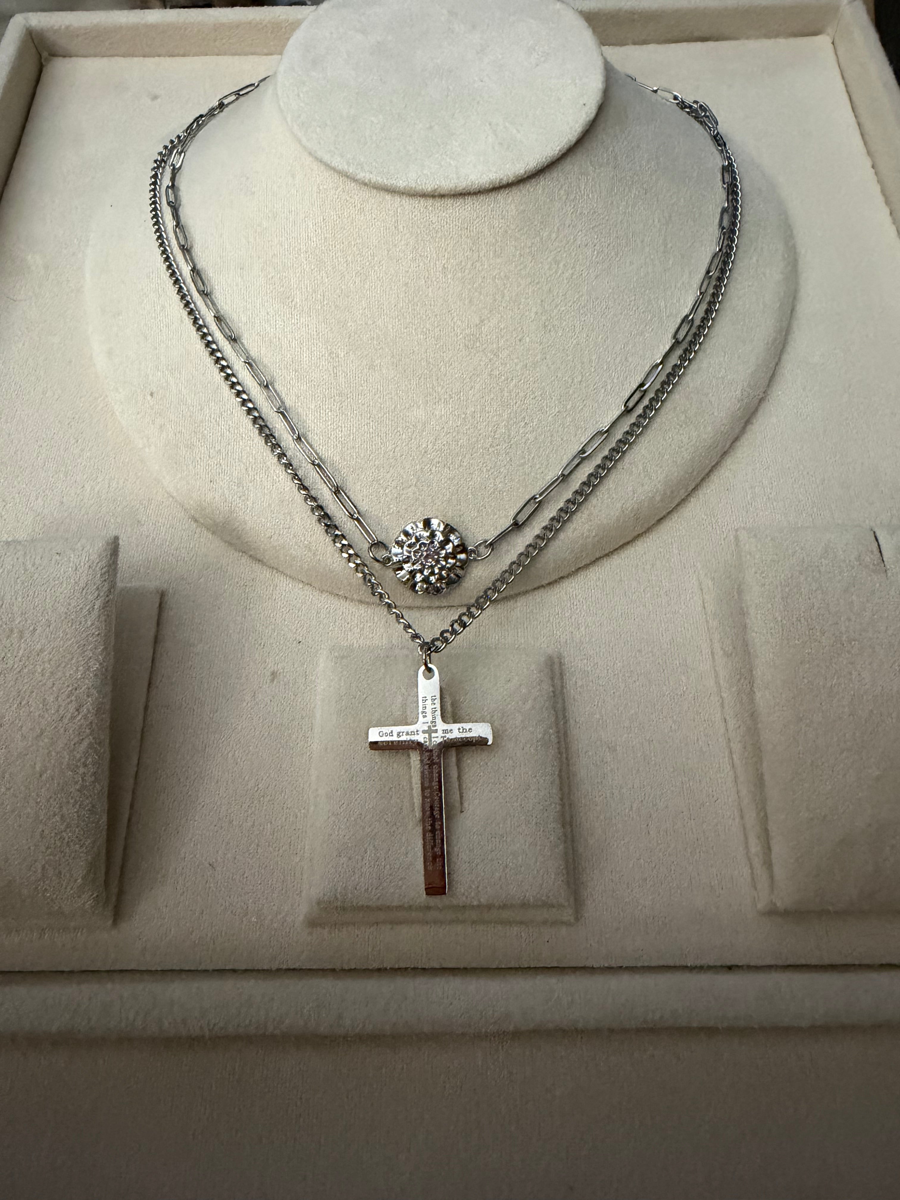 Serenity Prayer engraved Cross pendant Necklace for Men and Women,316  Stainless Steel