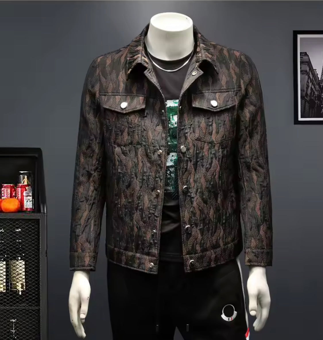 Men's Floral Jacquard Button-Up Casual Jacket with Pocket Details | Stylish Modern Statement Outerwear