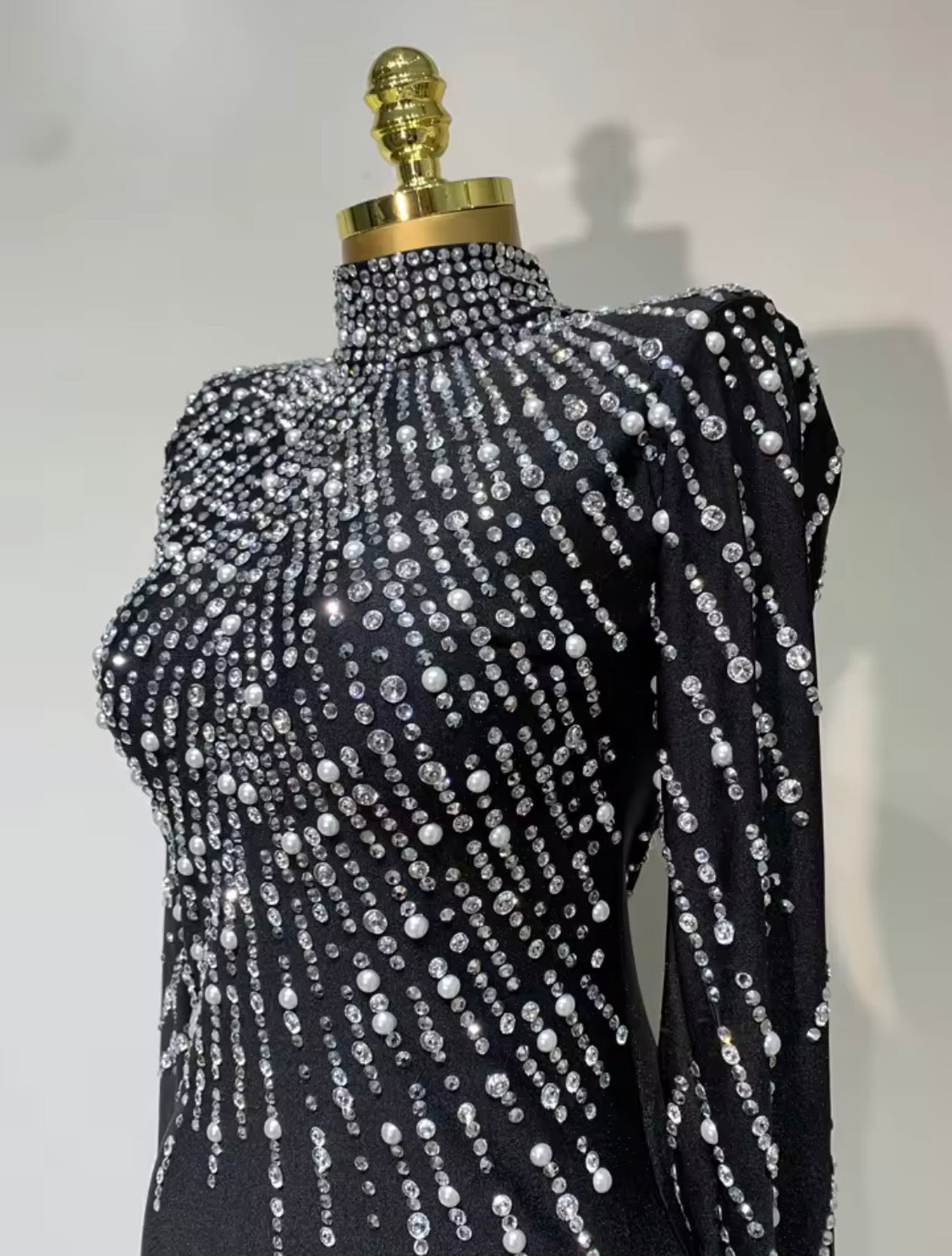 Luxury Black Rhinestone Evening Gown with Gloves, Crystal Embellished Mermaid Dress, High Neck Open Back Formal Gala Dress, Birthday Prom Dress