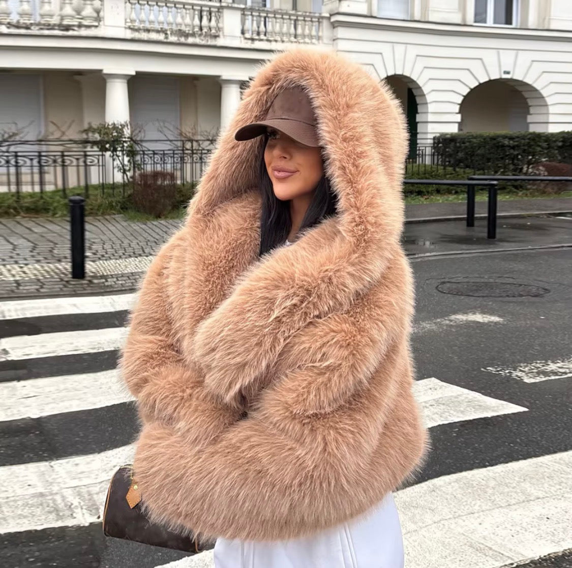 Luxury Faux Fur Hooded Crop Coat – Plush Winter Outerwear, Oversized Hood Designer Jacket for Women