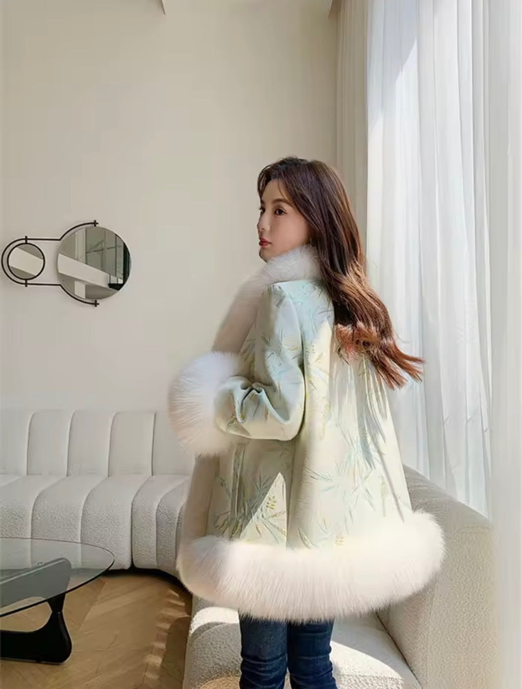 Luxury Faux Fur Trim Jacquard Jacket – Elegant Brocade Winter Coat