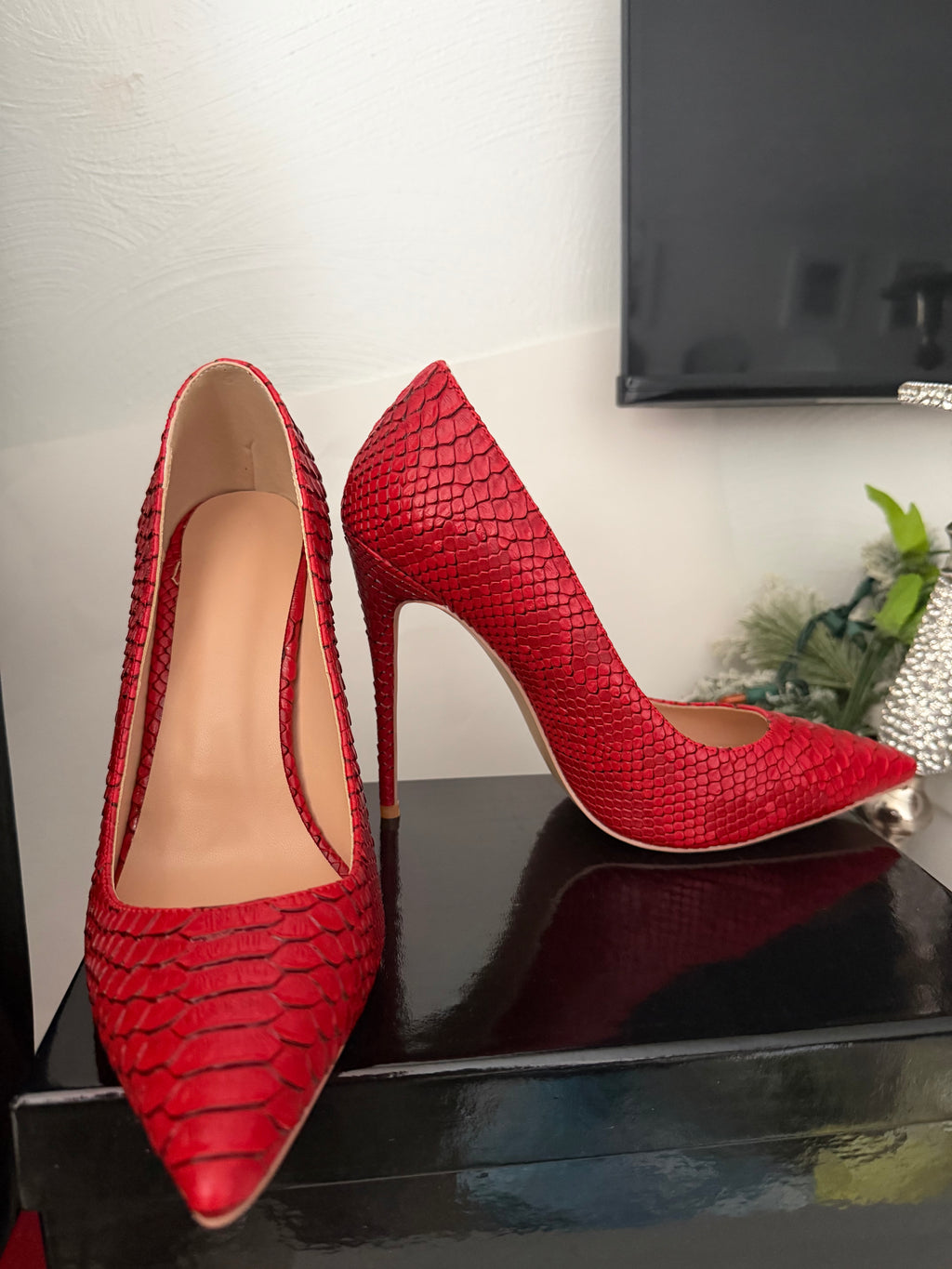 Red Snake print pumps
