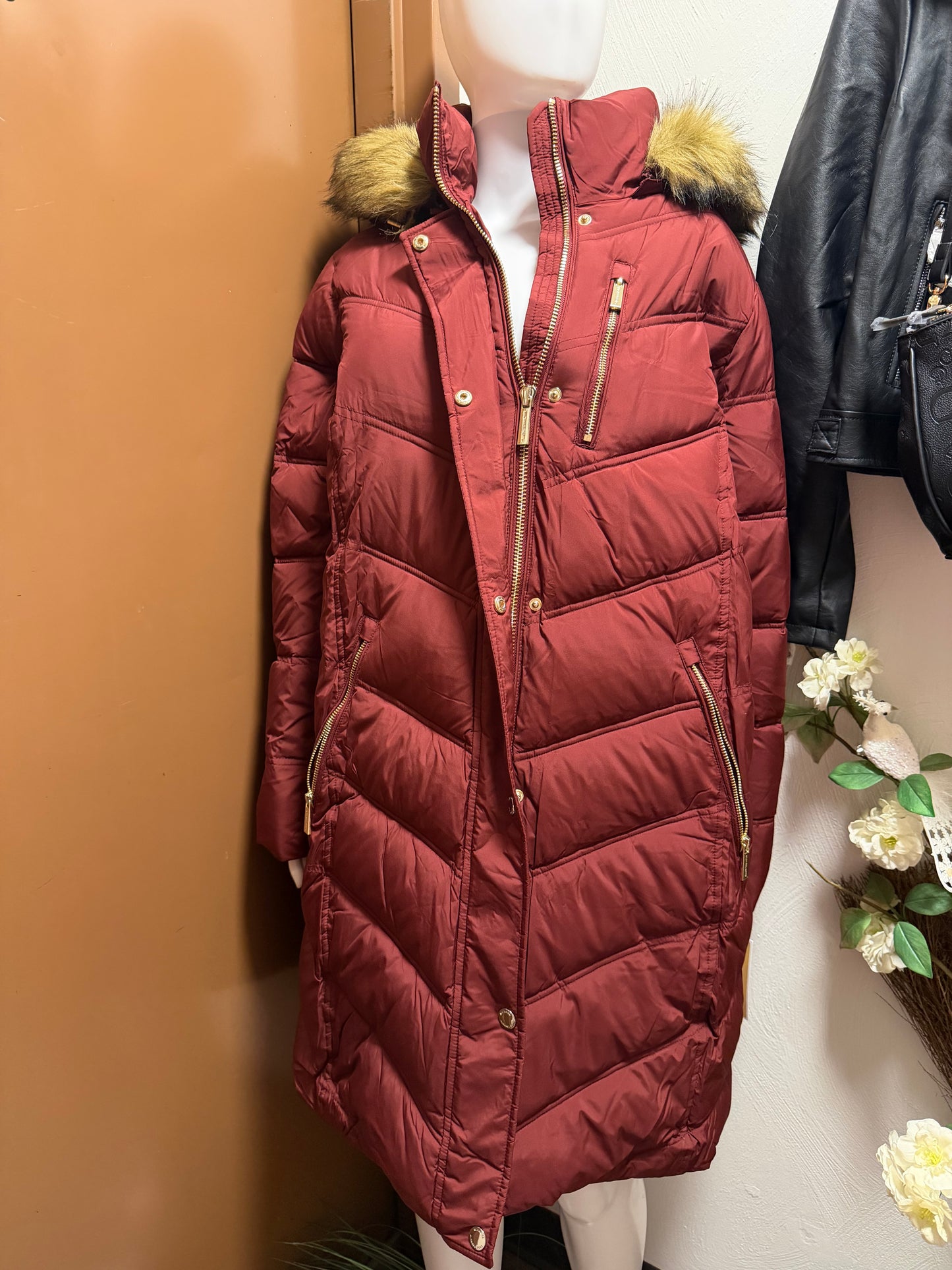 Michael kors xl burgundy down jacket