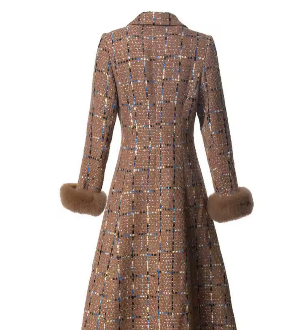 Women’s Long Tweed Plaid Trench Coat, Double-Breasted Winter Overcoat with Faux Fur Cuffs, Elegant Vintage Midi Jacket