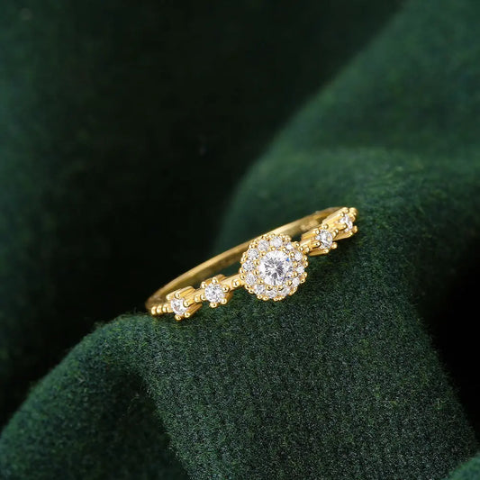 European And American Entry Lux Flower Rhinestone-embedded Closed 925 Silver High-grade Romantic Proposal Ring - JNi3 shop