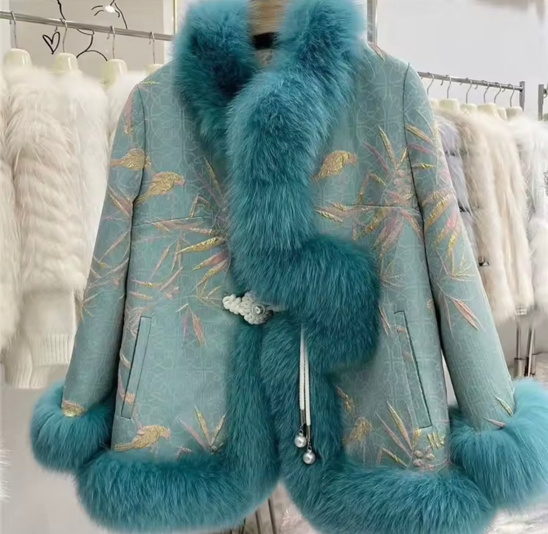 Luxury Faux Fur Trim Jacquard Jacket – Elegant Brocade Winter Coat