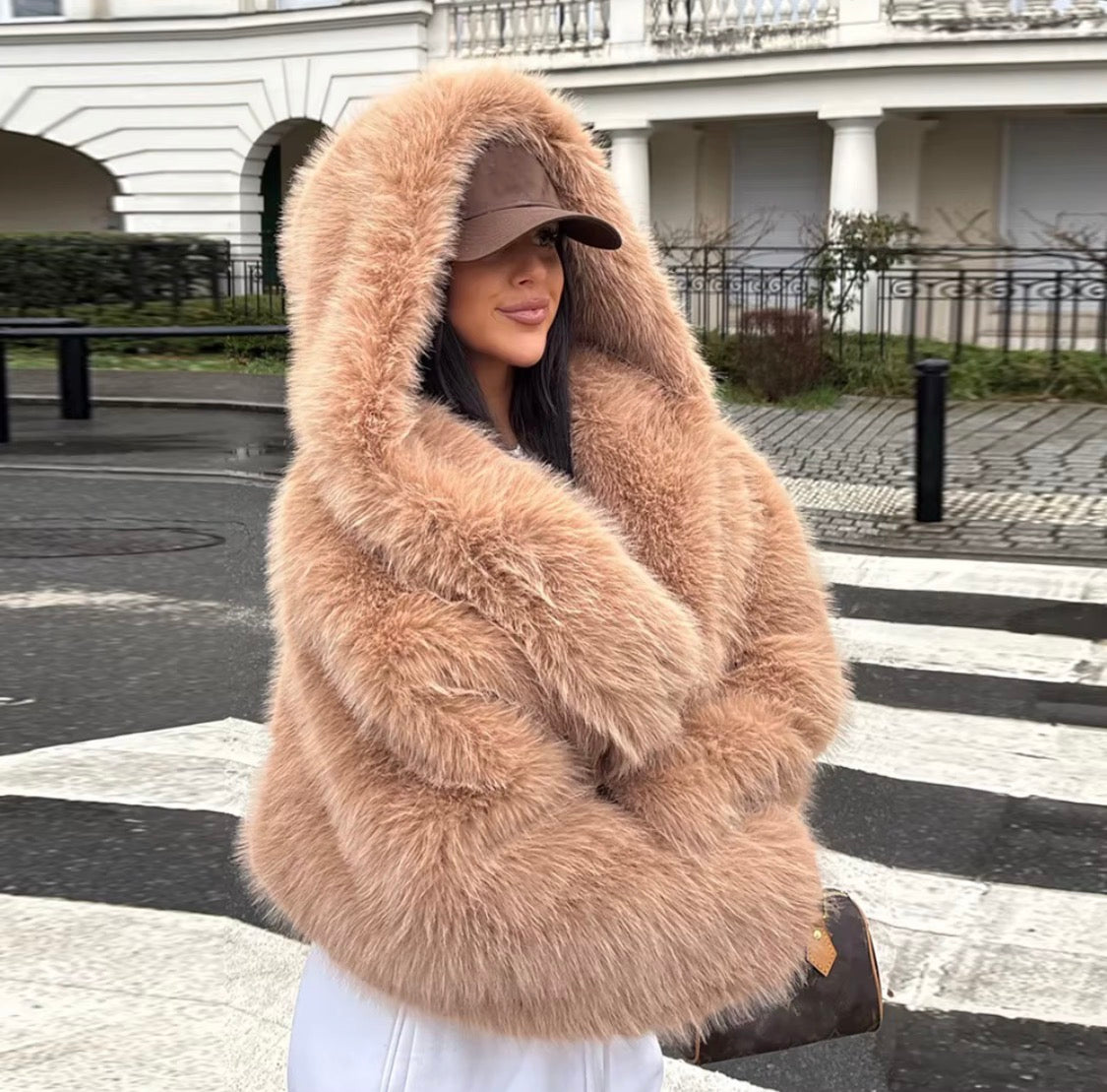 Luxury Faux Fur Hooded Crop Coat – Plush Winter Outerwear, Oversized Hood Designer Jacket for Women