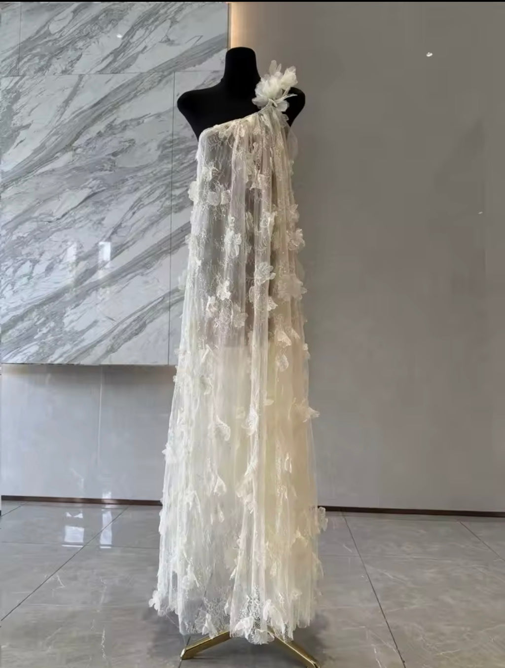 White 3D Floral One-Shoulder Maxi Dress | Ethereal floral Appliqué Summer Gown