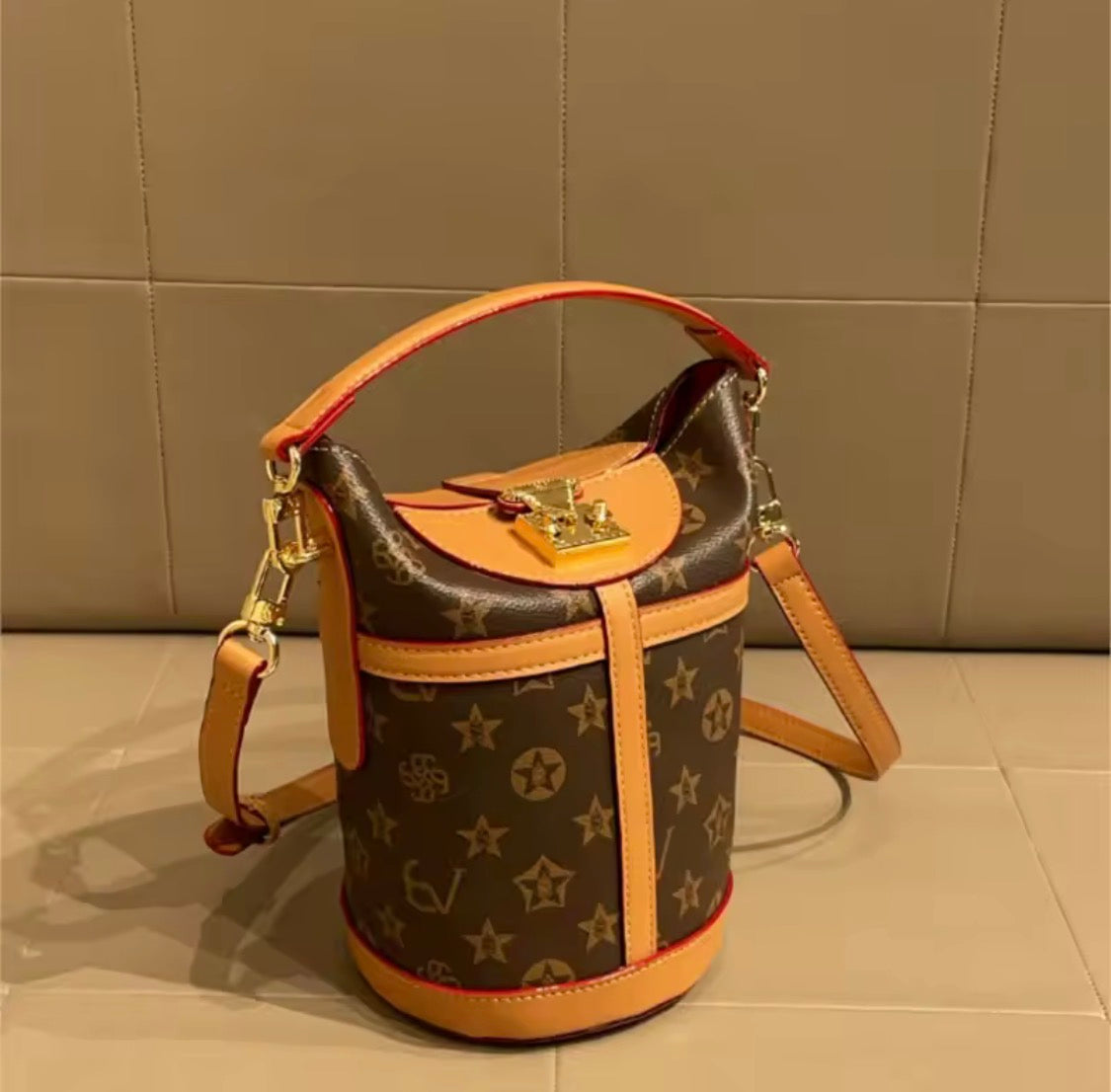Luxury Monogram Star Bucket Bag for Women – Structured Crossbody Handbag with Adjustable Strap
