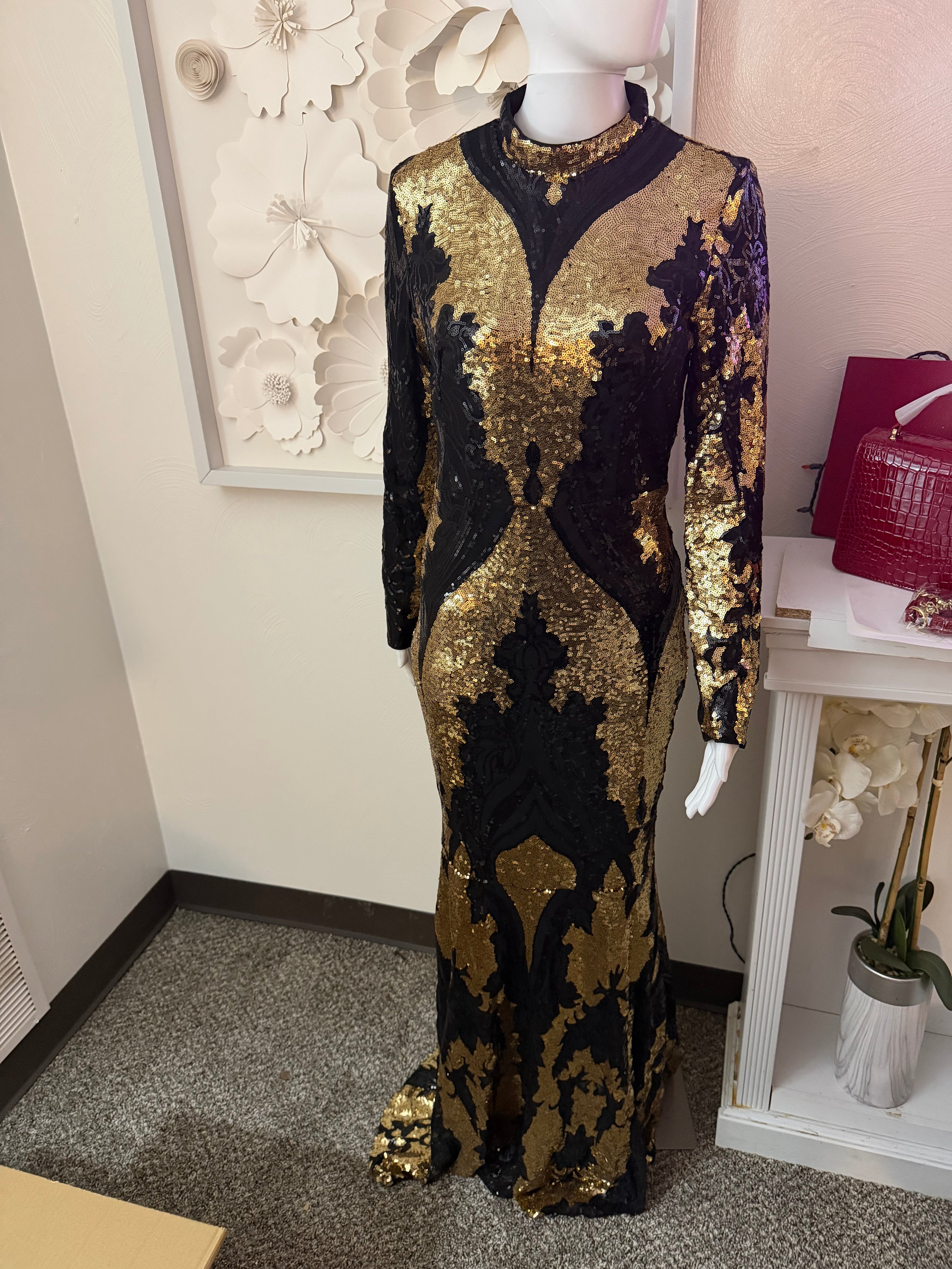 Black and Gold Sequin Mermaid Evening Gown , Formal Gala Dress, Great Gatsby Prom Dress, Mother of the Bride.