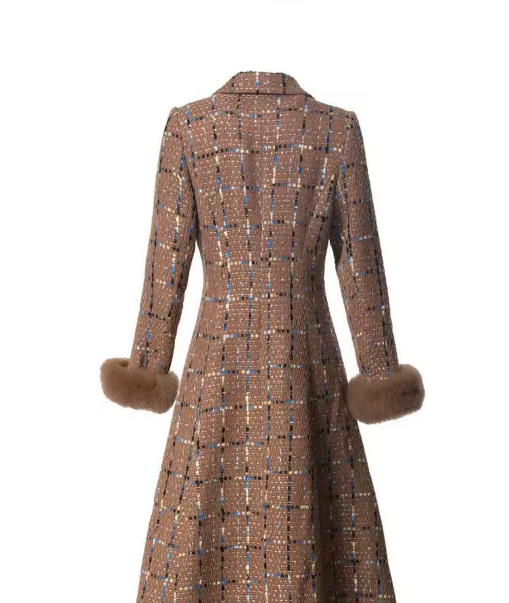 Women’s Long Tweed Plaid Trench Coat, Double-Breasted Winter Overcoat with Faux Fur Cuffs, Elegant Vintage Midi Jacket