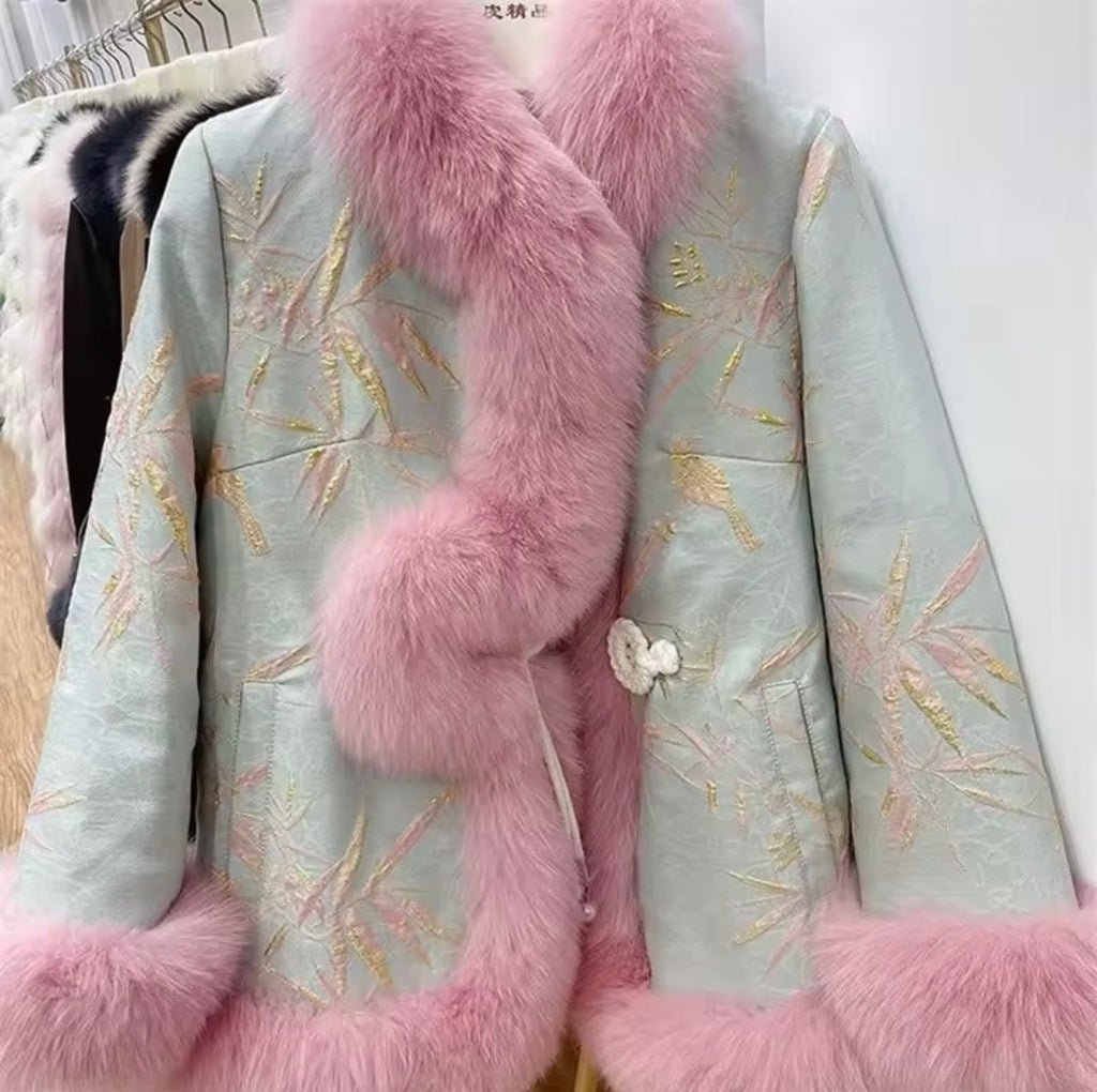 Luxury Faux Fur Trim Jacquard Jacket – Elegant Brocade Winter Coat