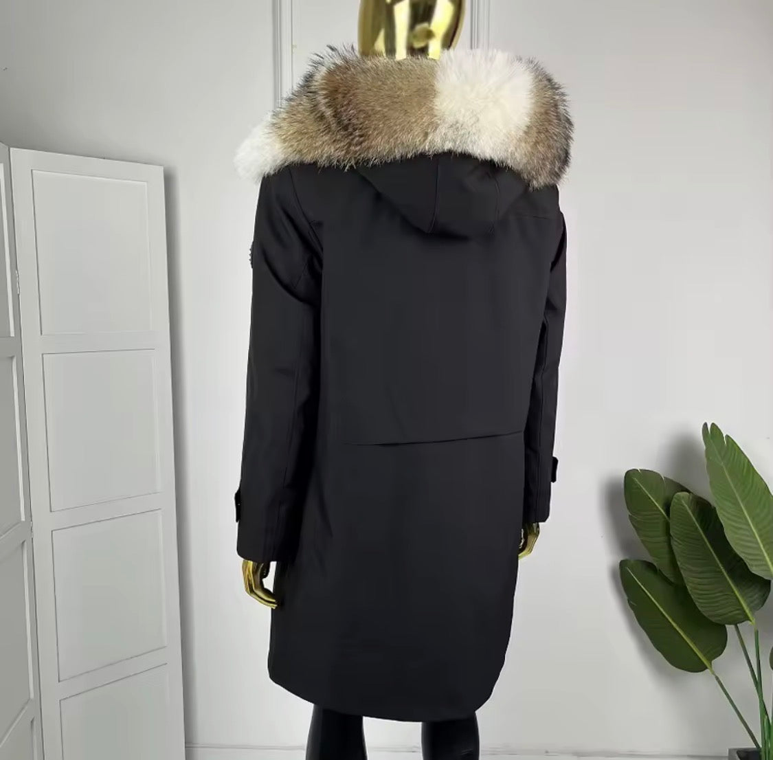 Men's Real Coyote Fur Parka – Luxury Winter Hooded Jacket with Genuine Fur Trim