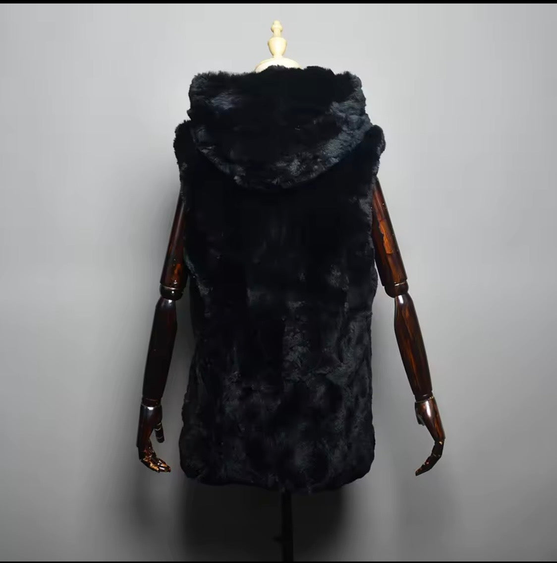 Luxury 3-Piece Real Fur Set: Genuine Rabbit Fur Hooded Vest, Mink Fur Bucket Bag, and Matching Mink Fur Arm Warmers