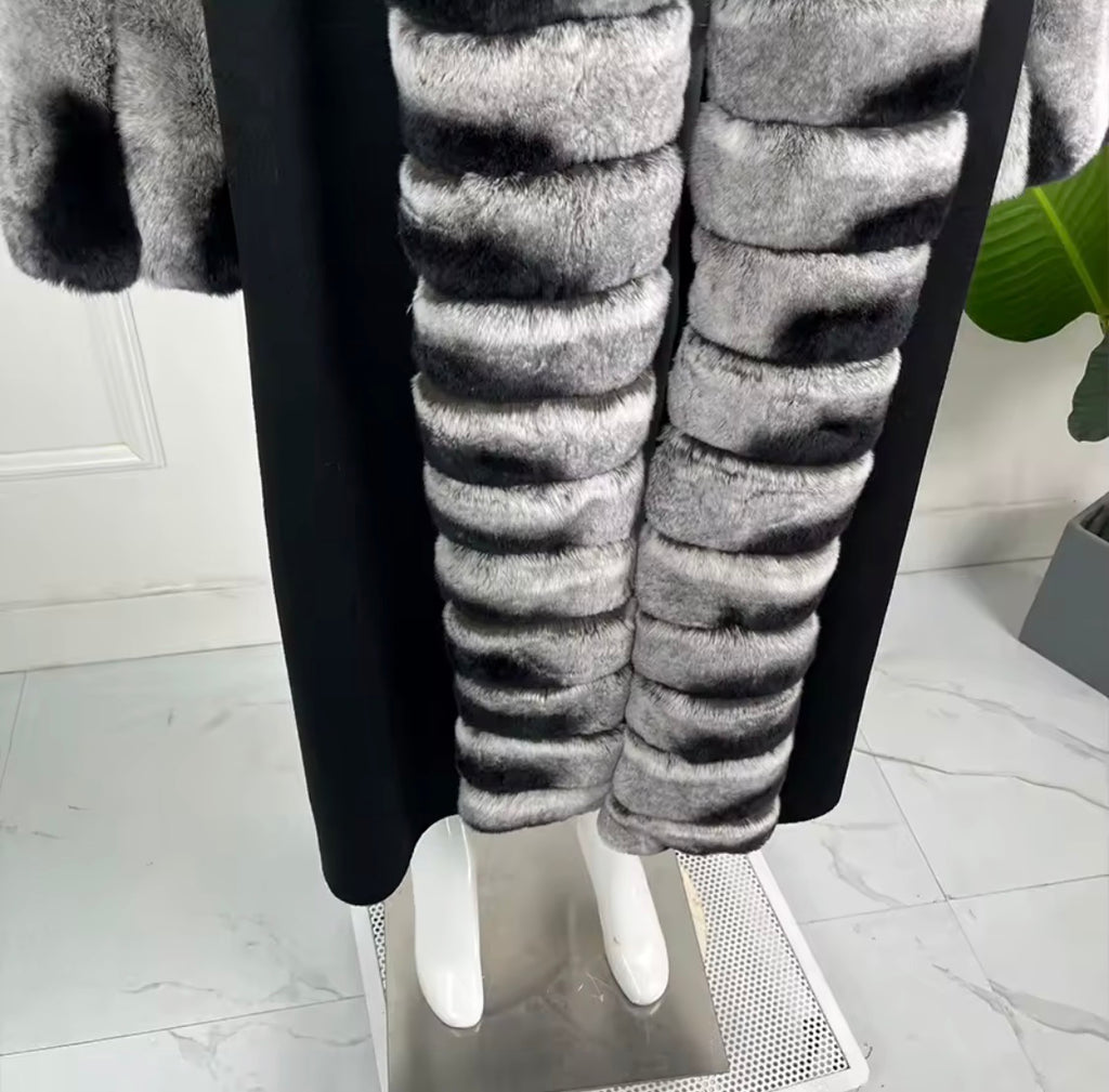 Long Luxury Wool & Cashmere Blend Coat for Women – Winter Warmth with a Genuine Silver Fox Fur Trim & Belted Waist