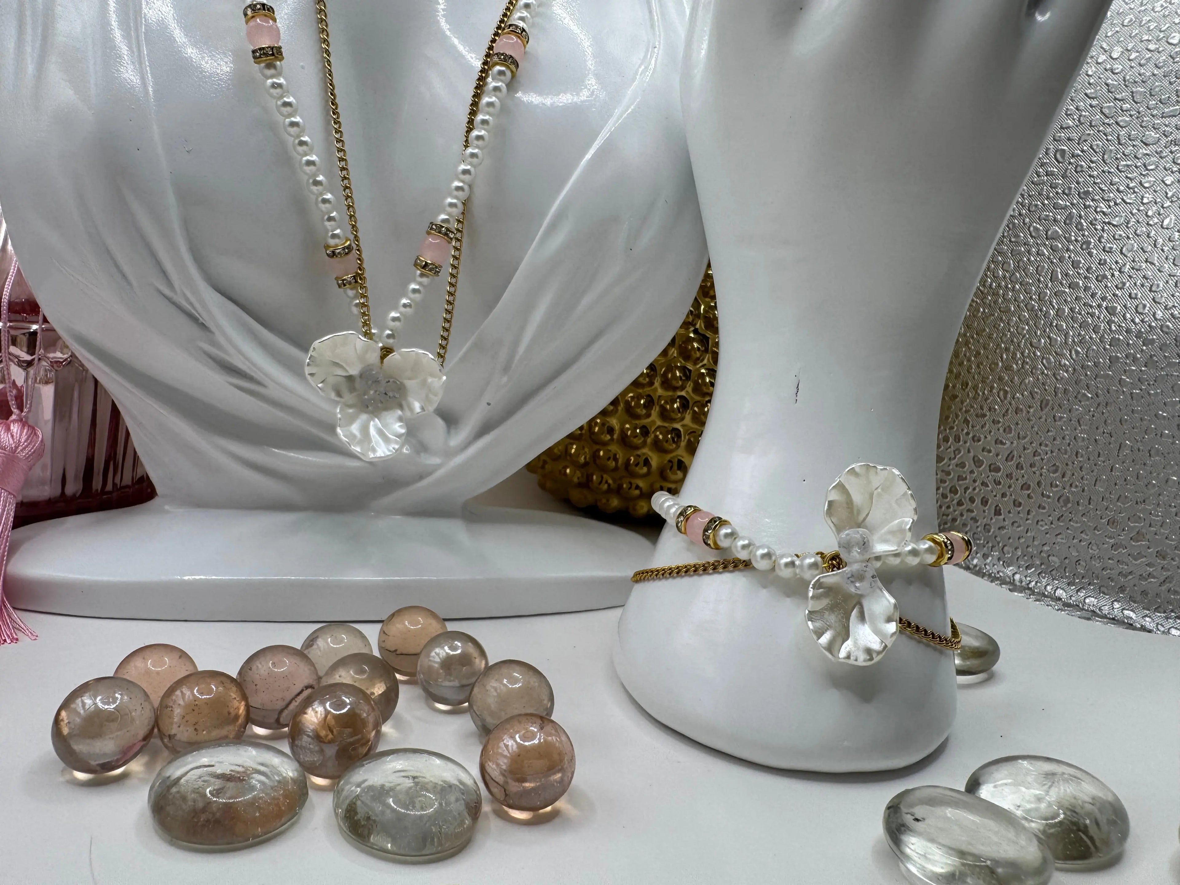 18k gold PVD Artificial pearl and glass beads Necklace with 3D Flower pendant and Bracelet set - JNi3 shop