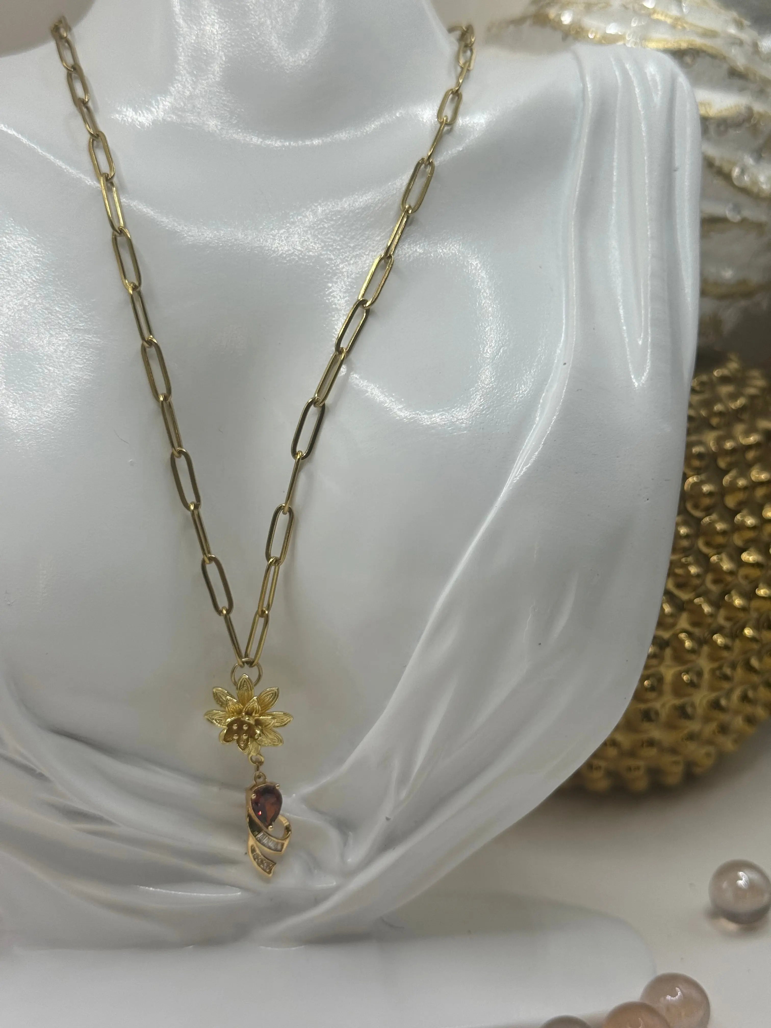 Golden Bloom Drop (limited edition) 18k gold PVD Necklace - JNi3 shop