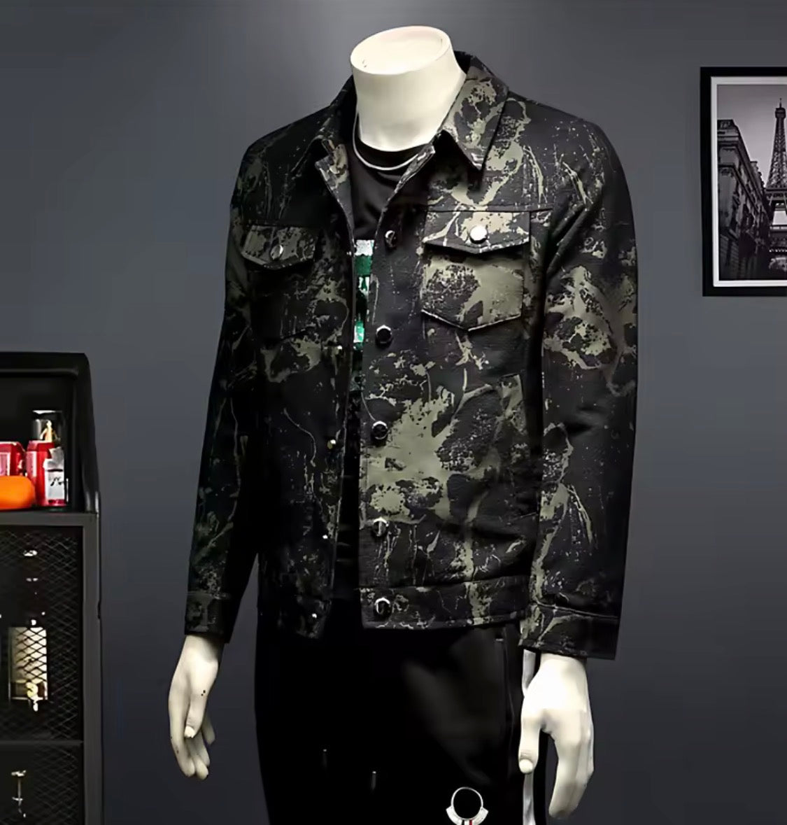 Men's Floral Jacquard Button-Up Casual Jacket with Pocket Details | Stylish Modern Statement Outerwear