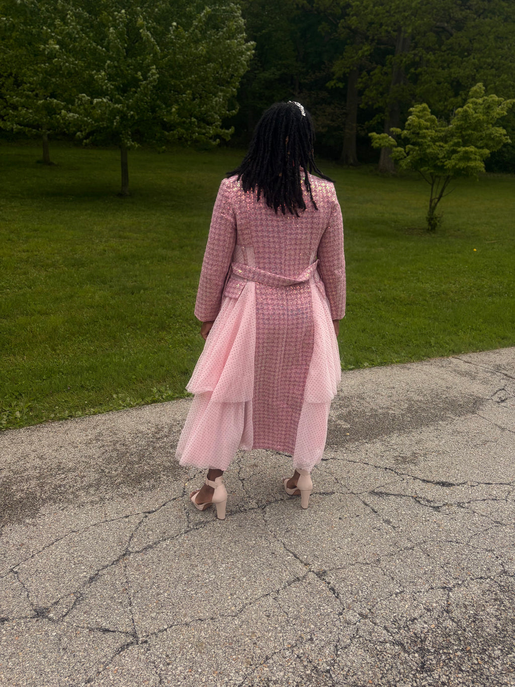 Stunning pink Sequins Mesh Layered Trench Coat – Elegant Evening Outerwear