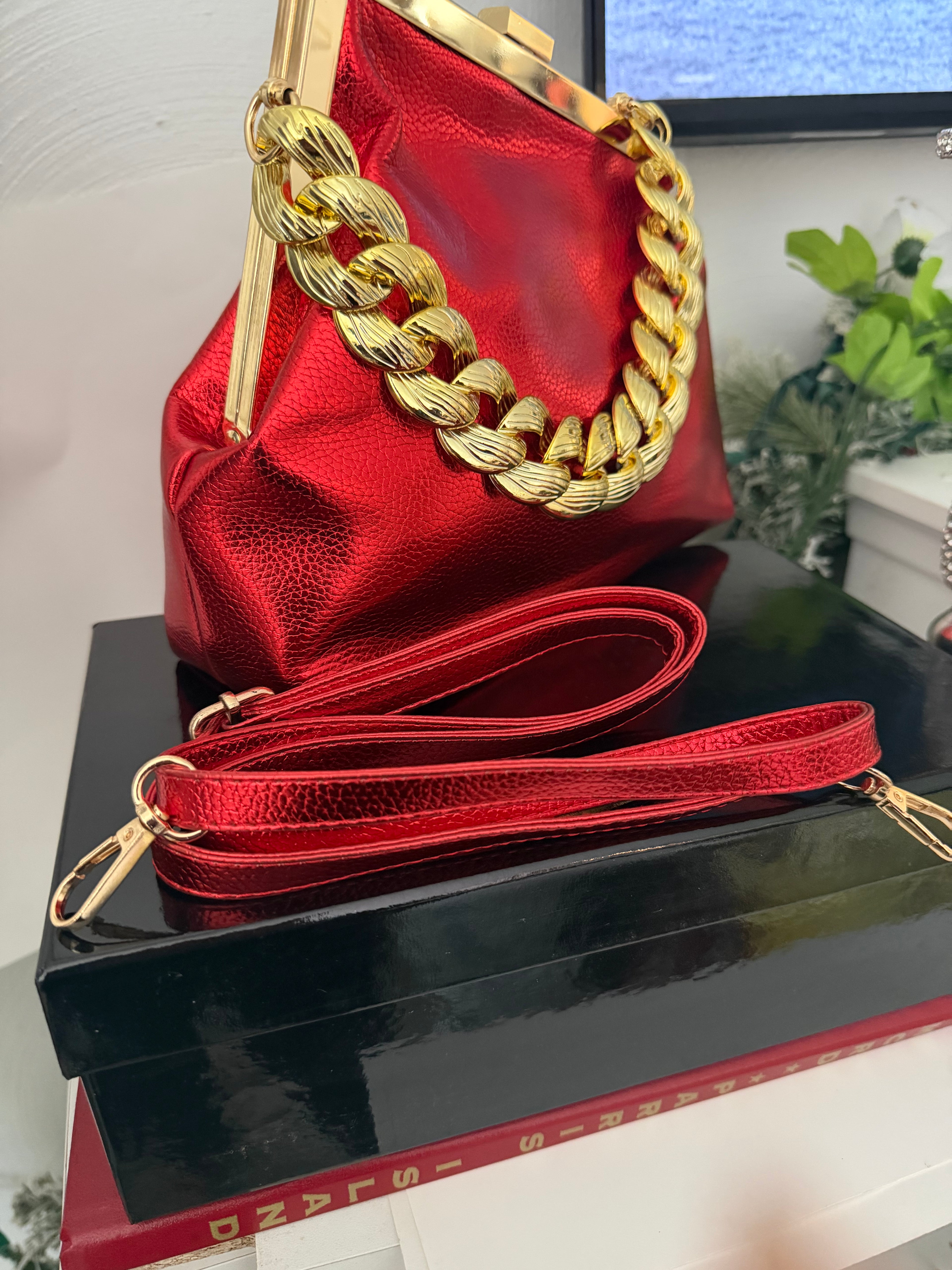 Vibrant Red Laser Stiletto Pumps and Metallic Red Clutch Purse Set – Luxury Chunky Gold Chain Handbag & Pointed Toe High Heels – Formal Gala & Evening Accessory Set