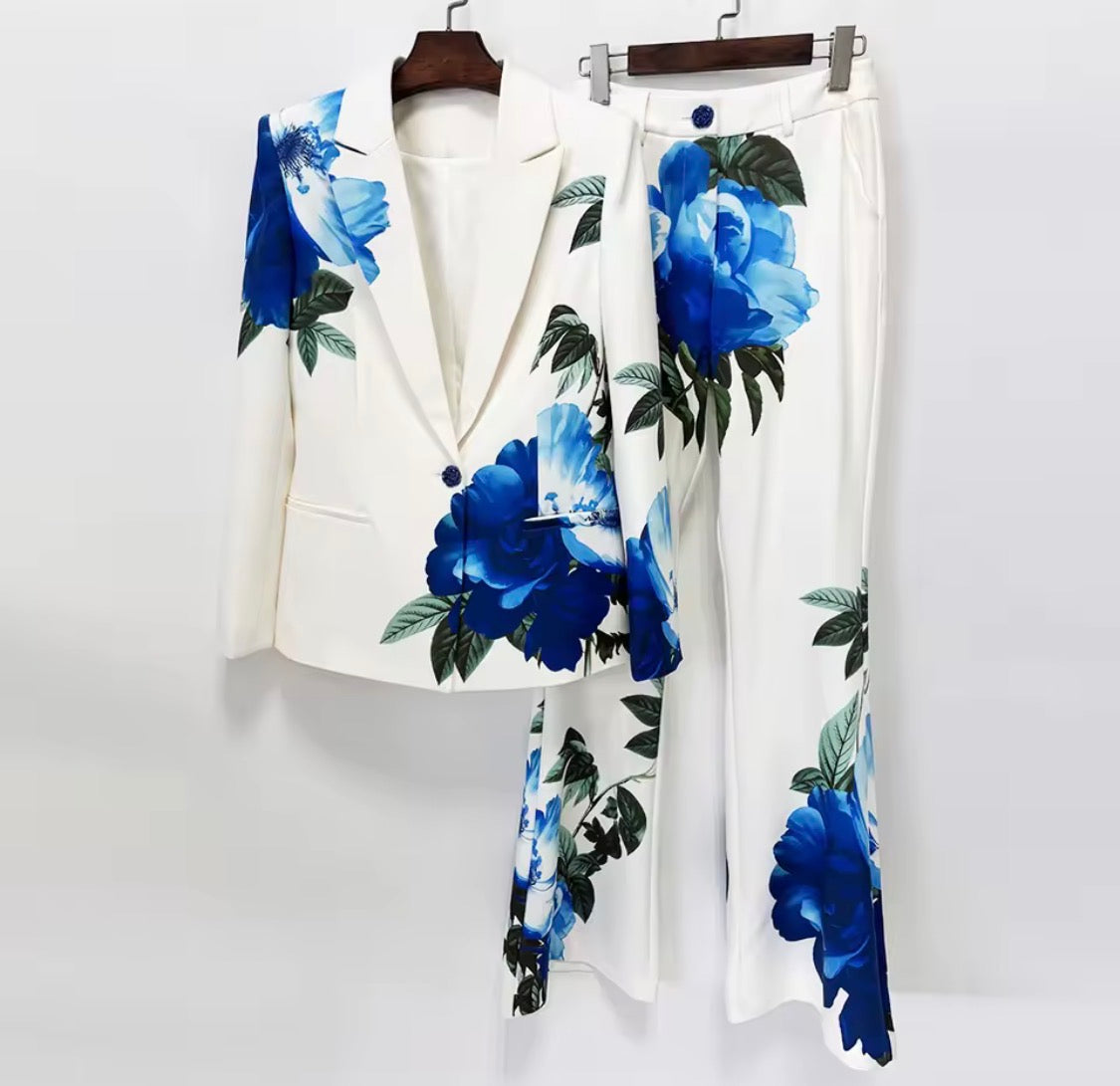 Women’s Floral Print Suit Set, Designer Two-Piece Blazer and Flare Pants, Botanical Garden Party Outfit, Statement Tailored Suit,