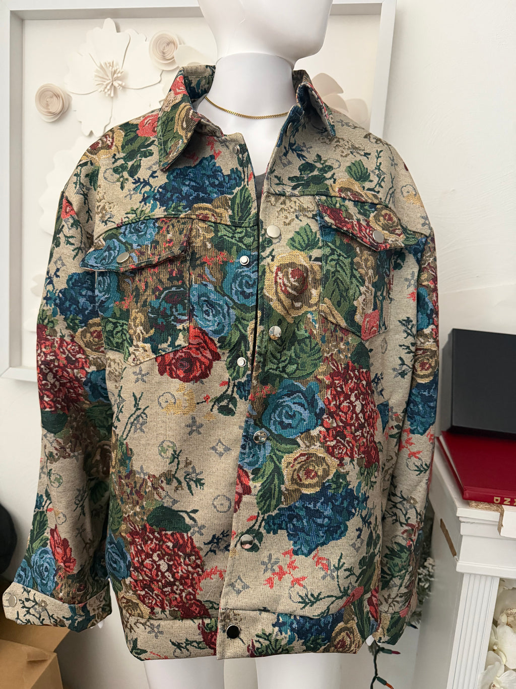 Vintage Inspired Jacquard Floral Men’s Trucker Jacket, Textured Tapestry Western Coat