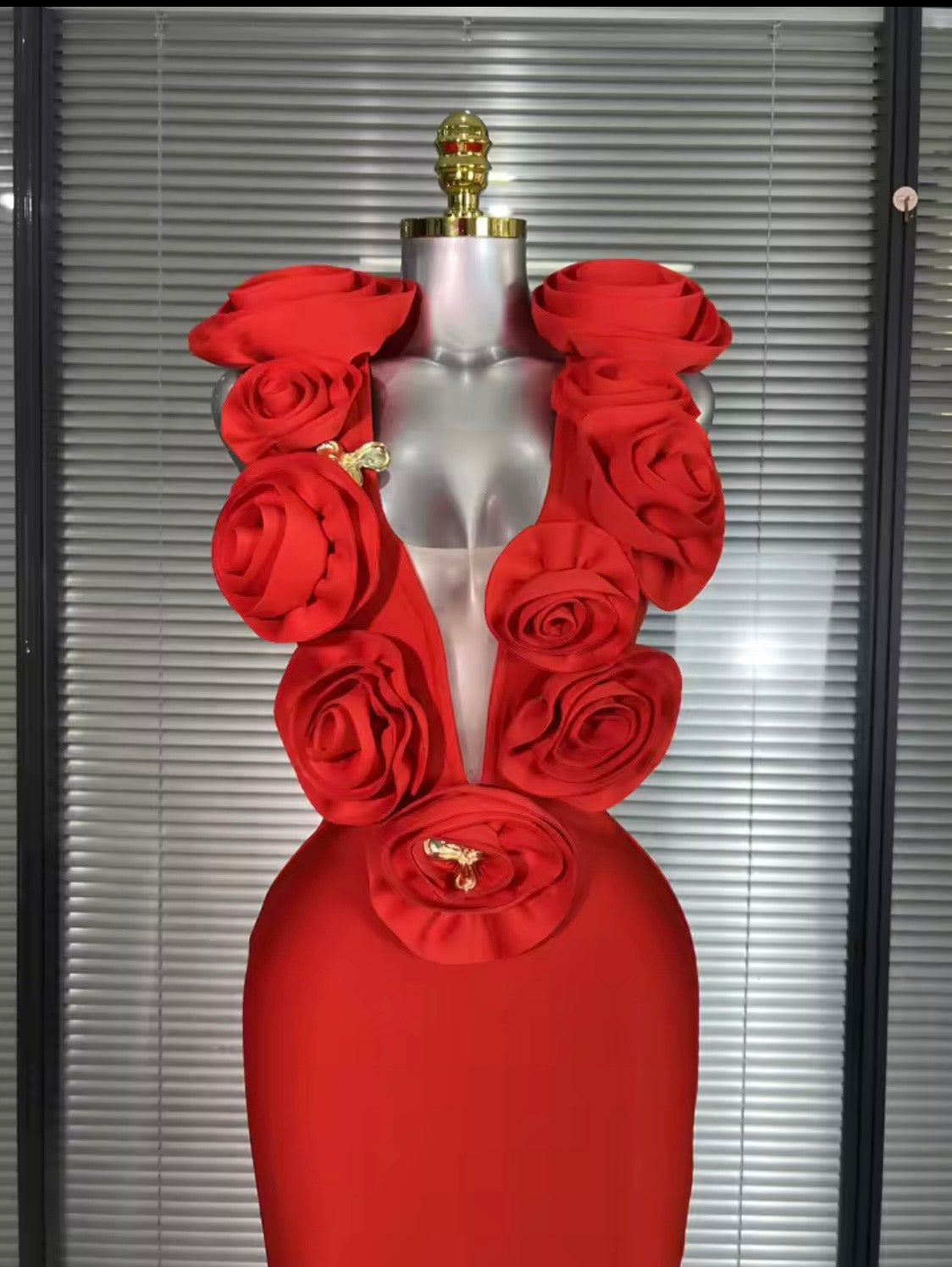 3D Rose V-Neck Bandage Dress & Earrings | Gala Outfit