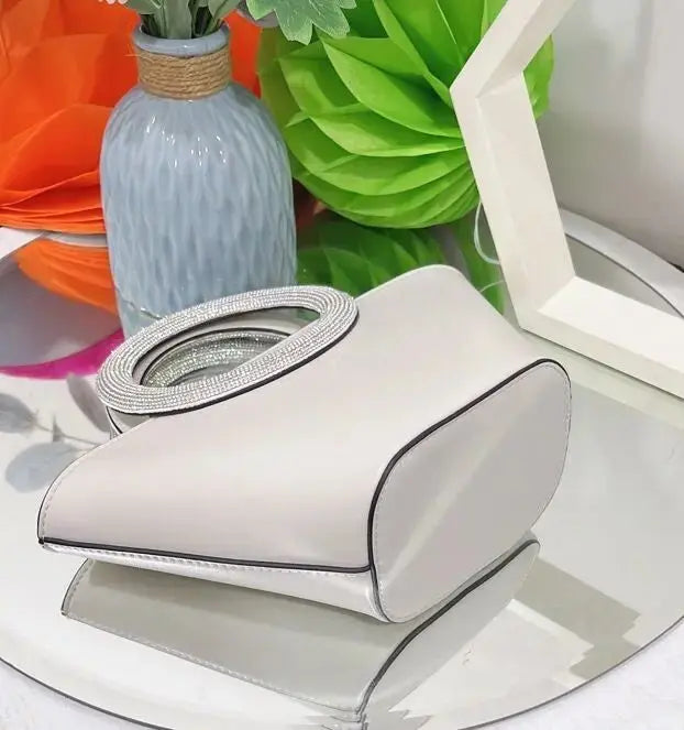 women's white lapel suit and note high heel outfit JNi3 shop