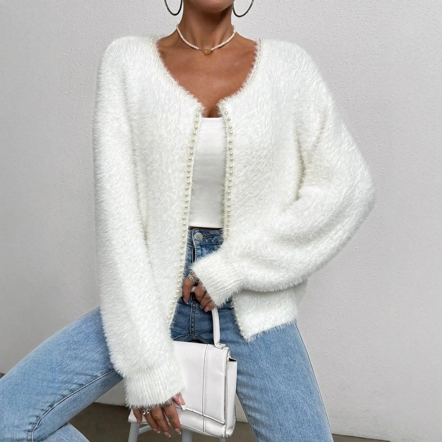 Women's Elegant Cardigan Sweater Solid Color And V-neck Fashion Bead Knitwear Coat Dropshipman