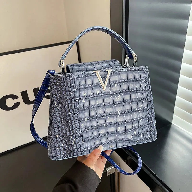 Luxury Paris Fashion Crossbody Handbag Elegant Minimalist With Solid Color Vintage Letter Logo Perfect For Leisure Women JNi3 shop