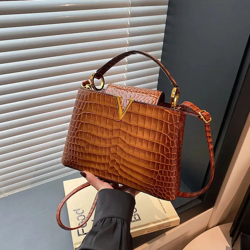 Elegant Leather Classic Designer Handbag Luxury Paris Fashion Trendy For Business Women With Letter Logo Commuter Bag JNi3 shop