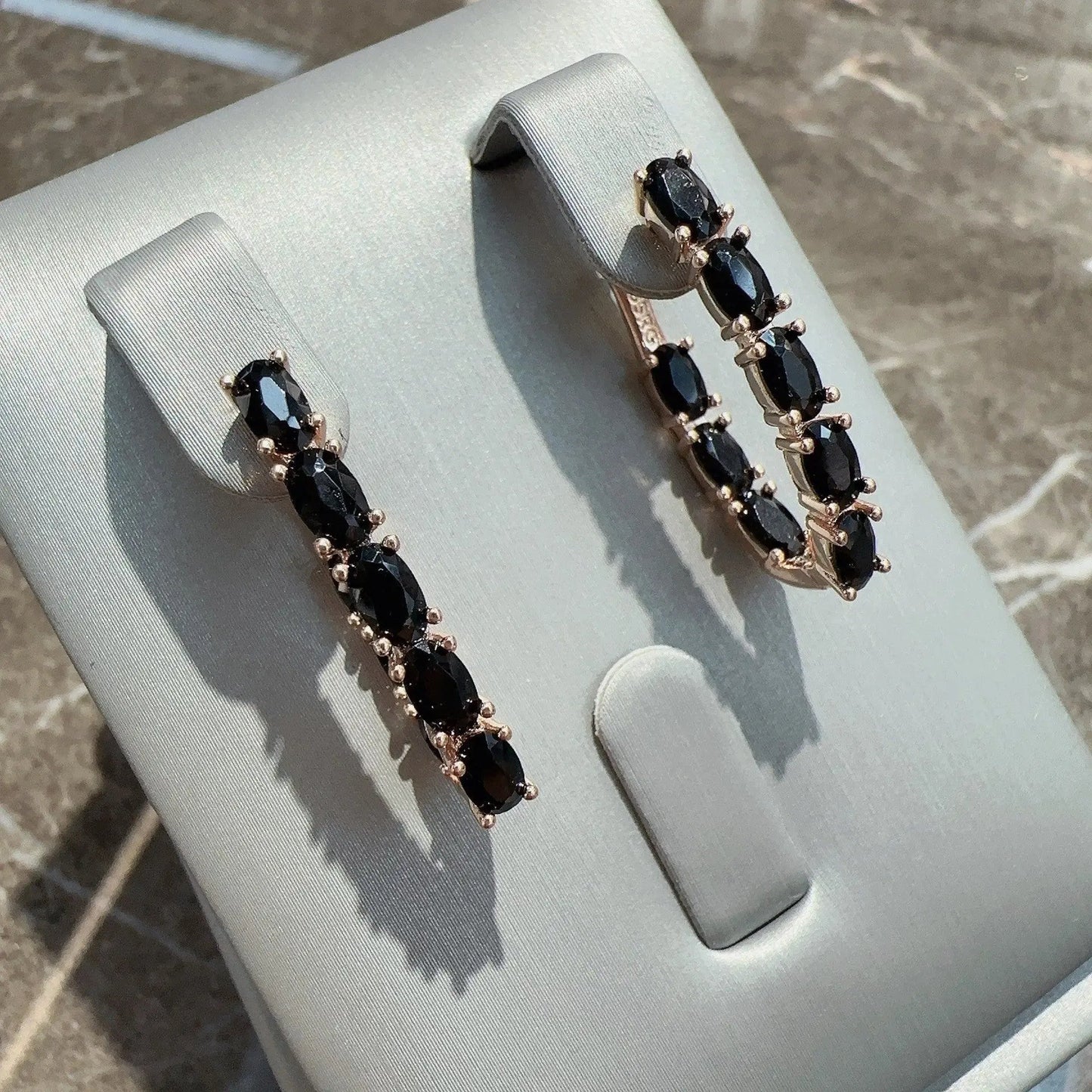 Design Lvzuan V-shaped Personality Affordable Luxury French Texture Temperament Wild Ear Clip JNi3 shop