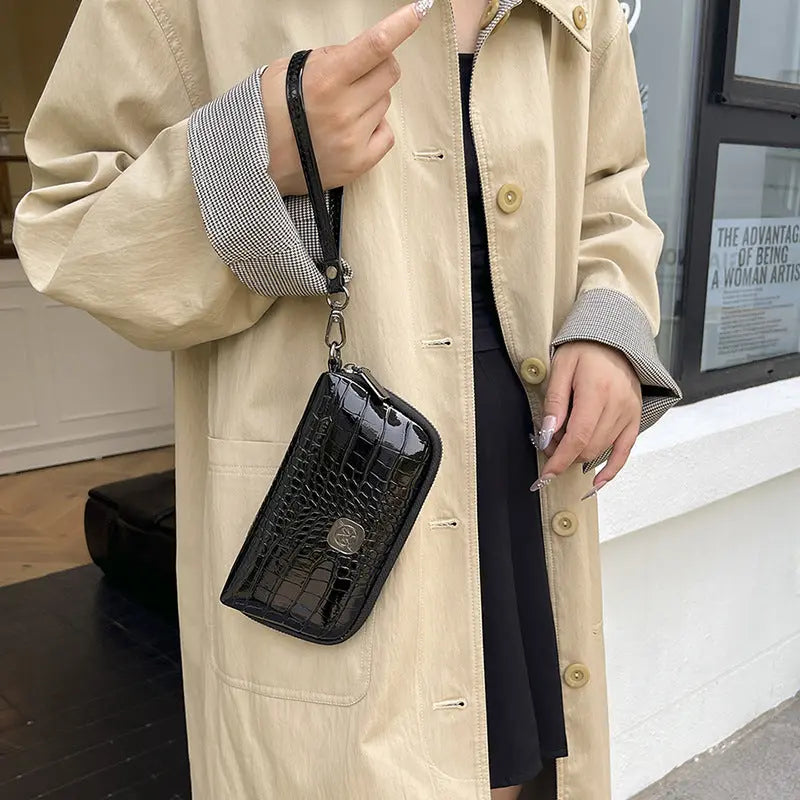 Hand-held Crystal Bamboo Pattern Exquisite Mobile Phone Bag