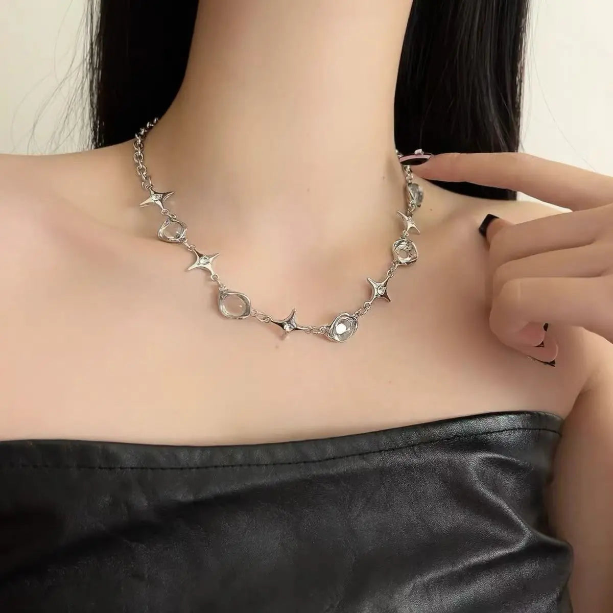 Asterism Bubble Irregular Metal Cold Style Hip Hop Men And Women Clavicle Chain - JNi3 shop